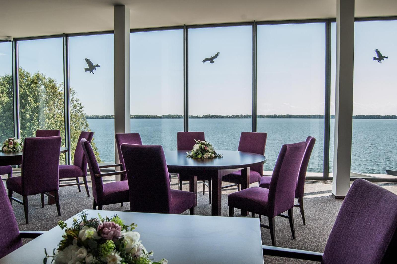 Hotel Eurobus Kaluza Bagian luar foto