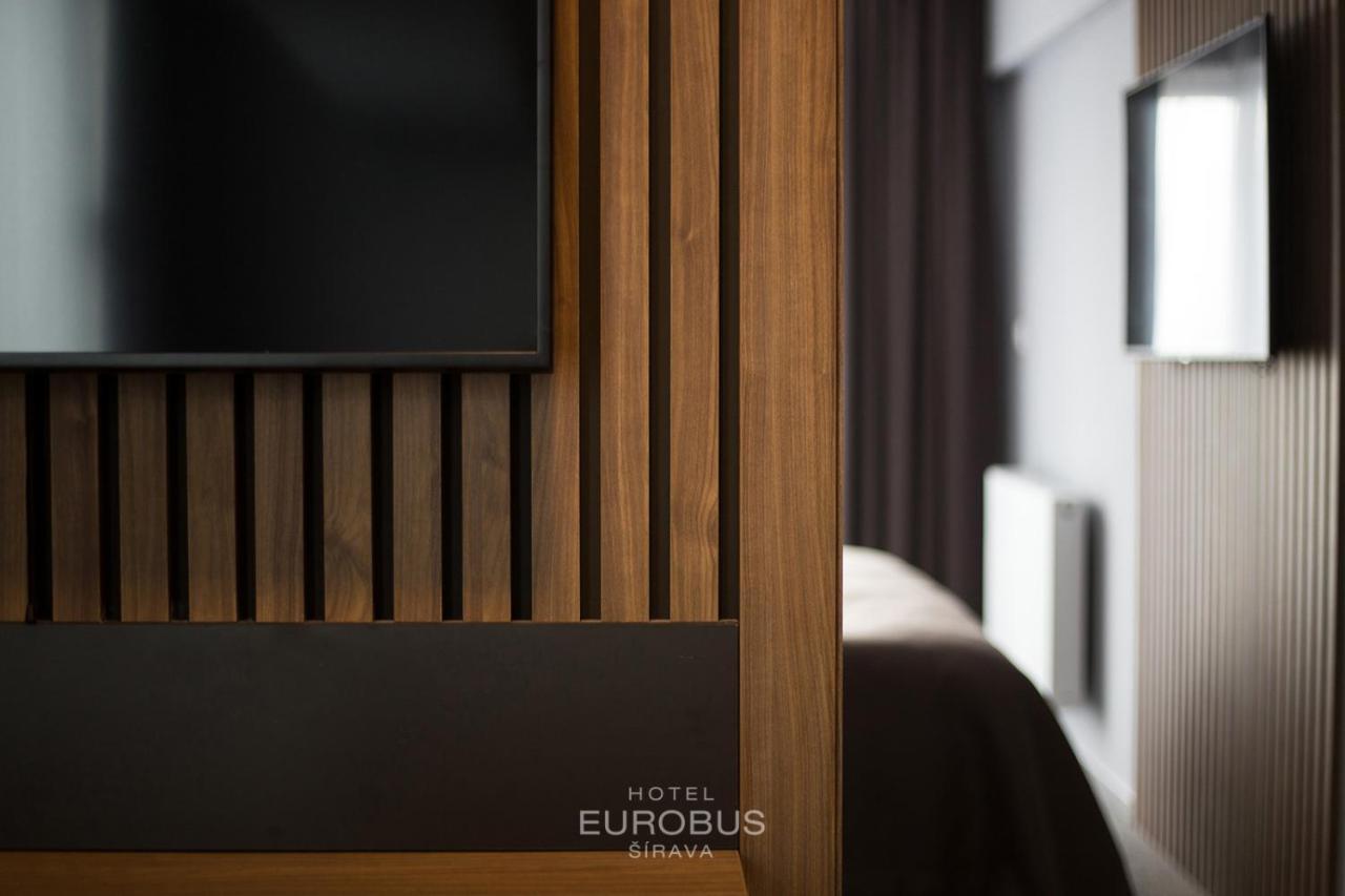 Hotel Eurobus Kaluza Bagian luar foto