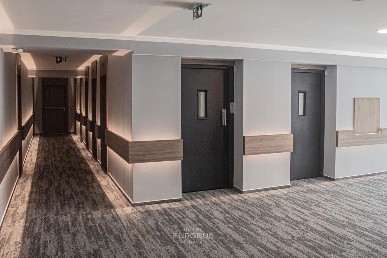 Hotel Eurobus Kaluza Bagian luar foto